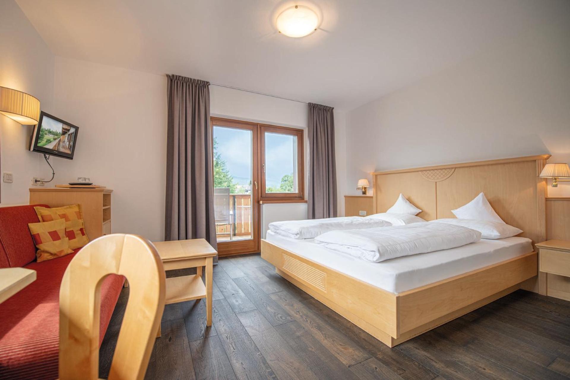 Hubertus Dolomites Aparthotel Fie allo Sciliar Ngoại thất bức ảnh