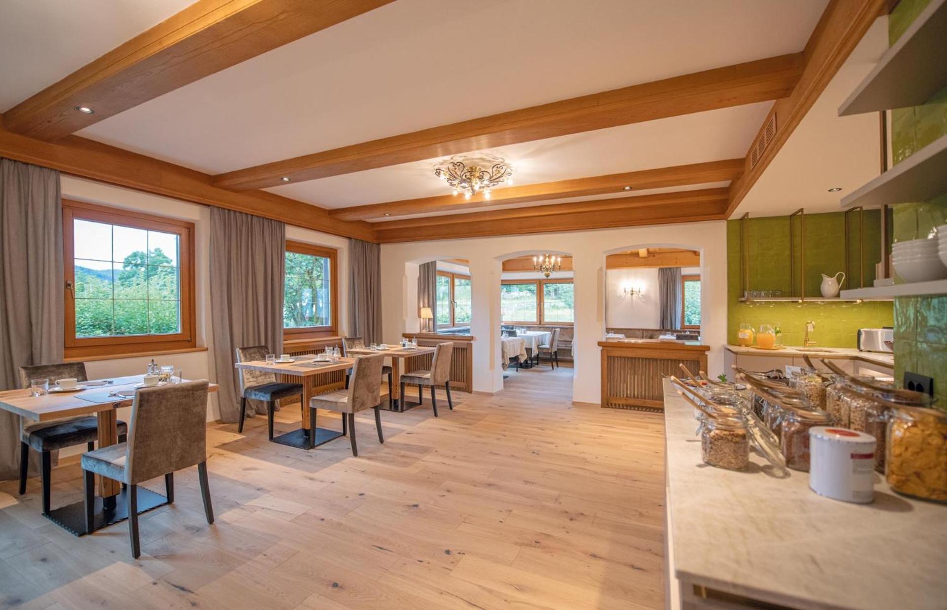 Hubertus Dolomites Aparthotel Fie allo Sciliar Ngoại thất bức ảnh