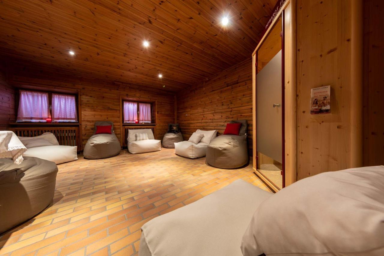 Hubertus Dolomites Aparthotel Fie allo Sciliar Ngoại thất bức ảnh